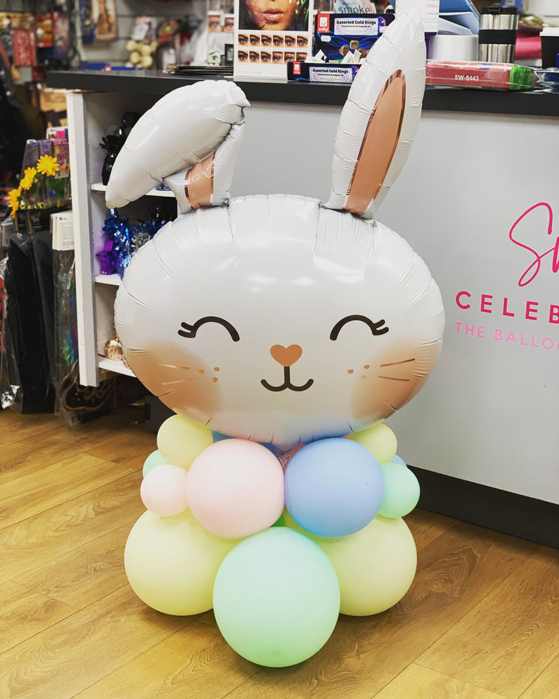 Easter Bunny Balloon Design