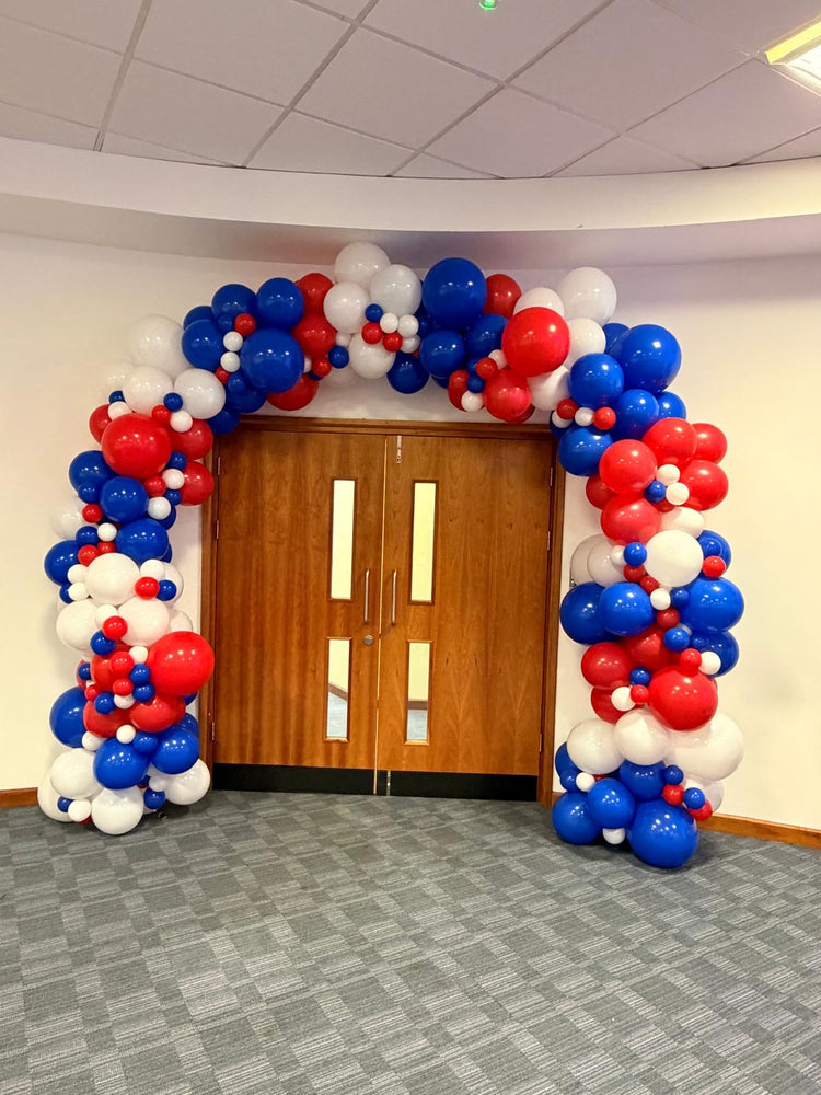 Balloon arch