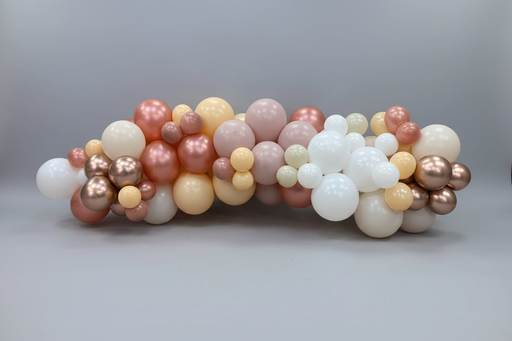 Balloon garland