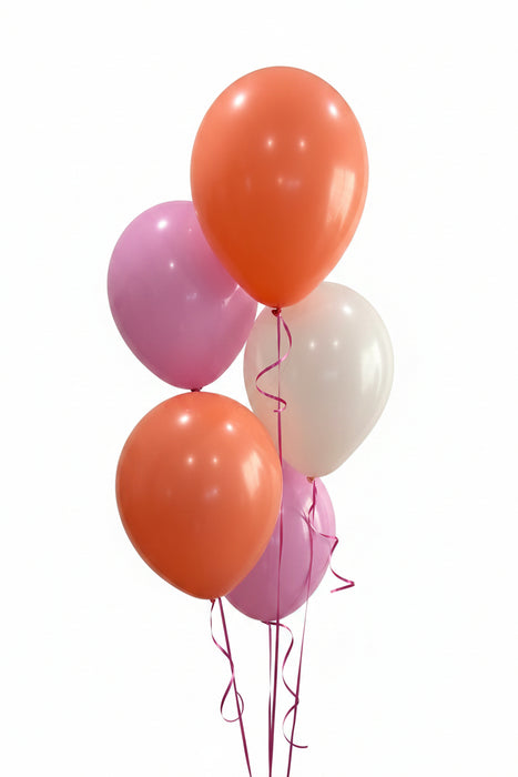 Clusters of 5 latex balloons