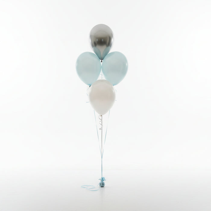 Clusters of 5 latex balloons