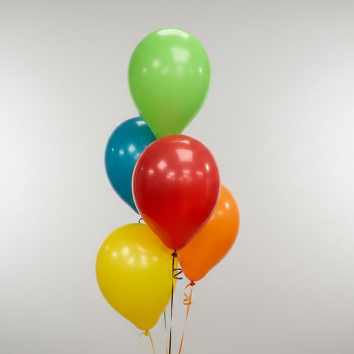 Clusters of 5 latex balloons