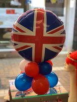 Union Jack Balloon Table Balloon Display