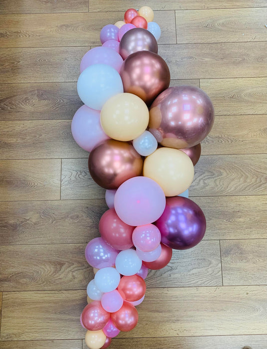 Balloon garland